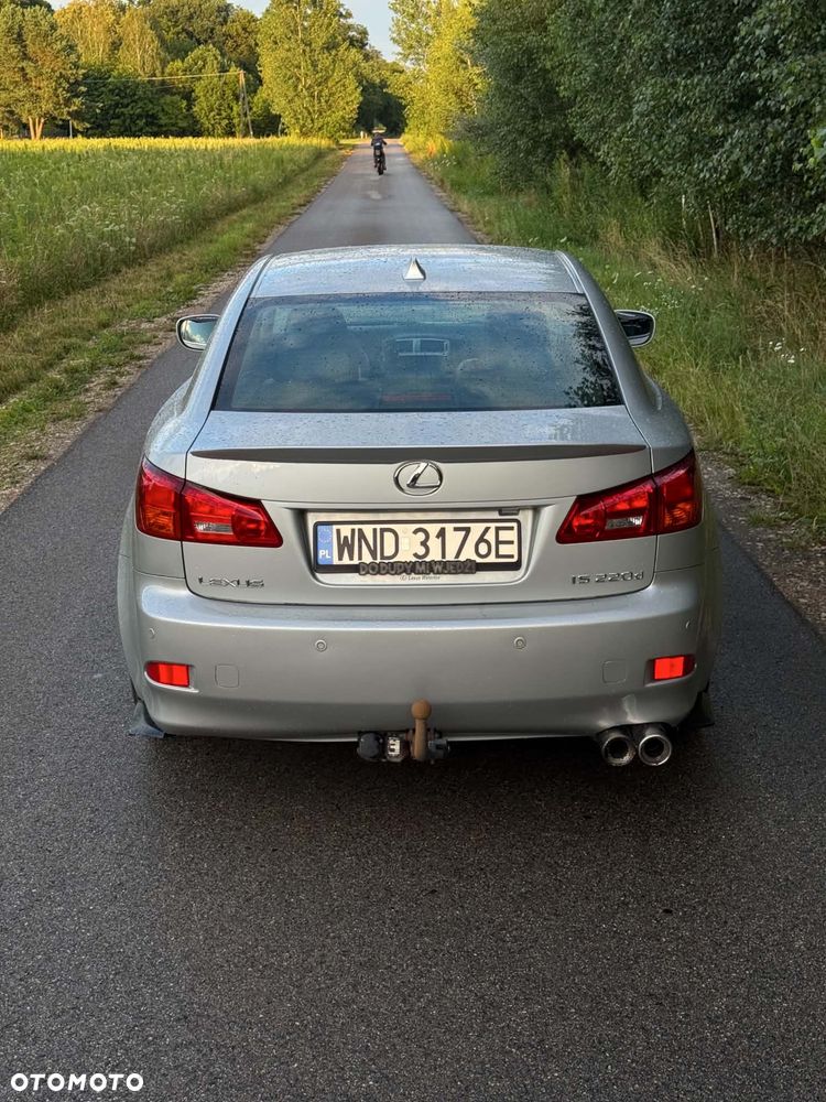 Lexus IS - 2