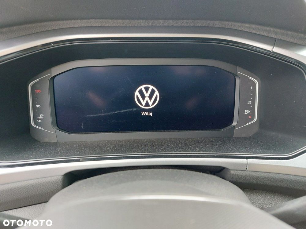 Volkswagen T-Roc - 23