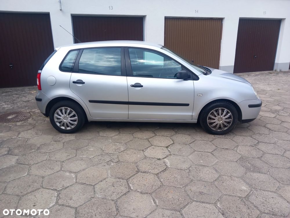 Volkswagen Polo 1.2 Comfortline - 2