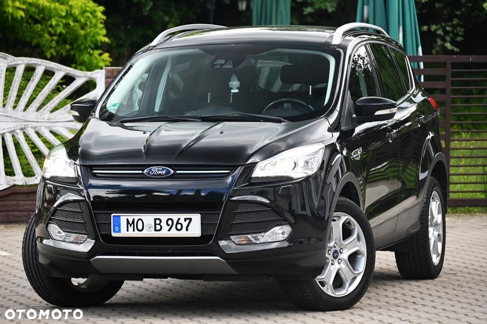Ford Kuga 1.5 EcoBoost 2x4 Titanium - 8