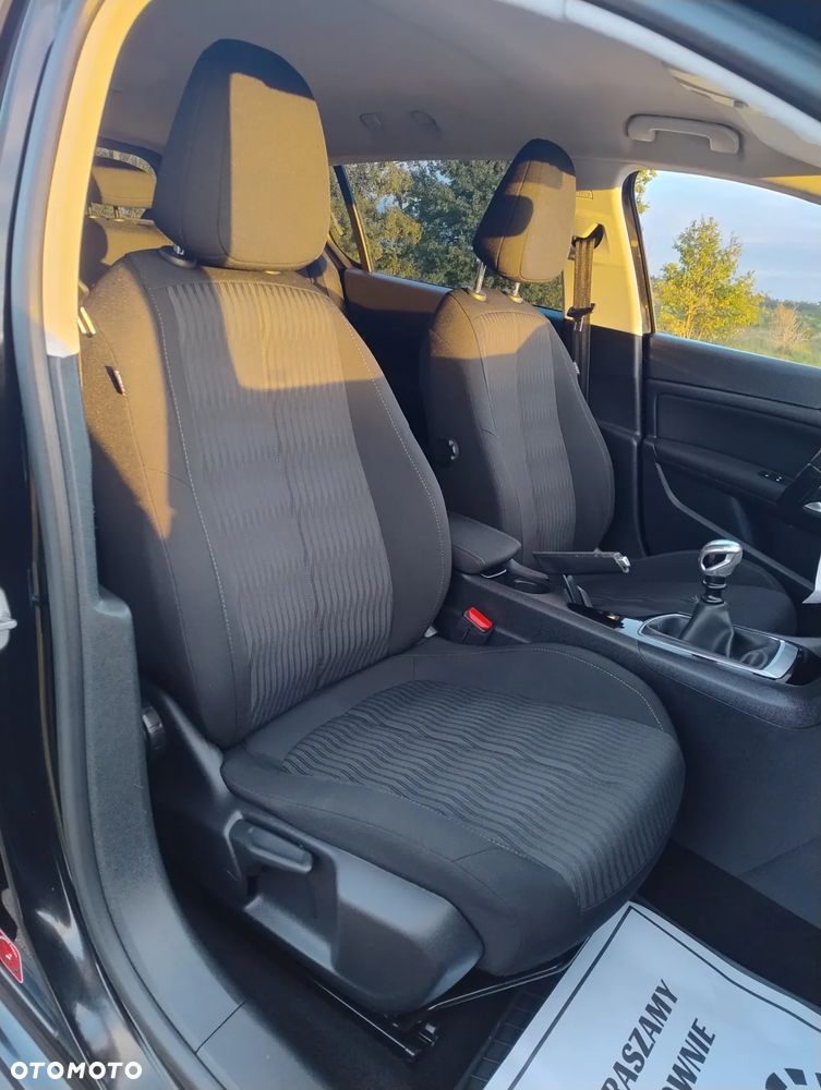 Peugeot 308 1.6 BlueHDi Business Line S&S - 13