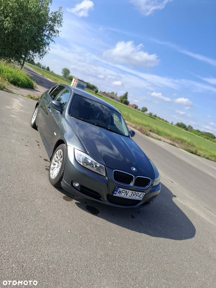 BMW Seria 3 320d - 4
