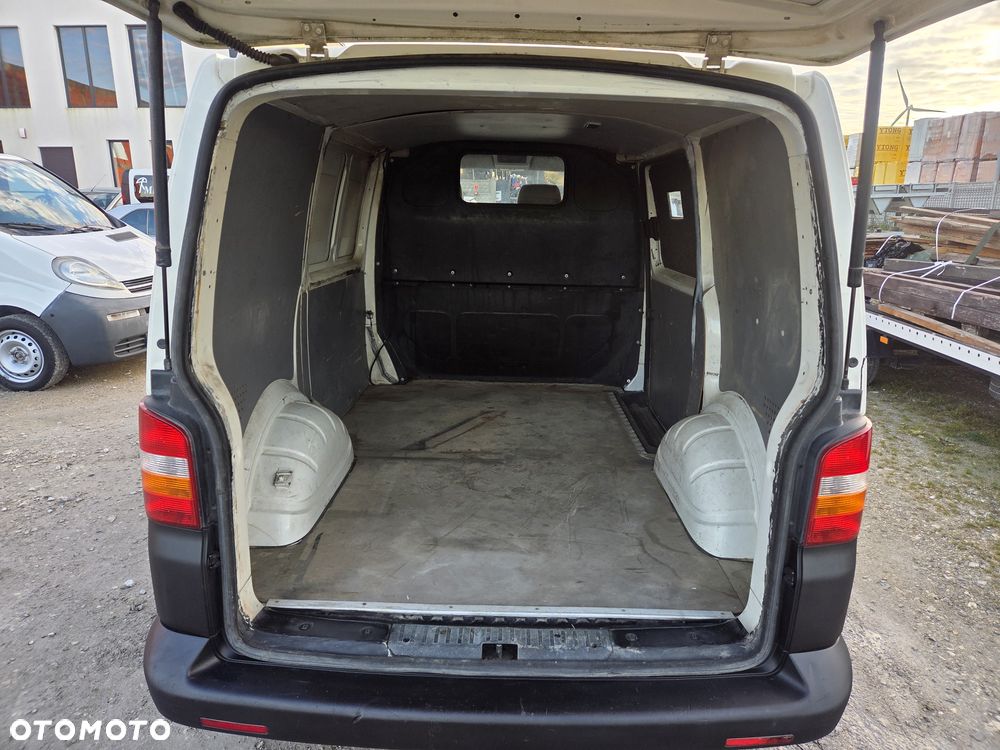 Volkswagen Transporter - 13