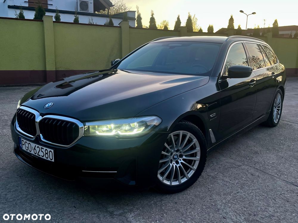 BMW Seria 5 ver-530e - 3
