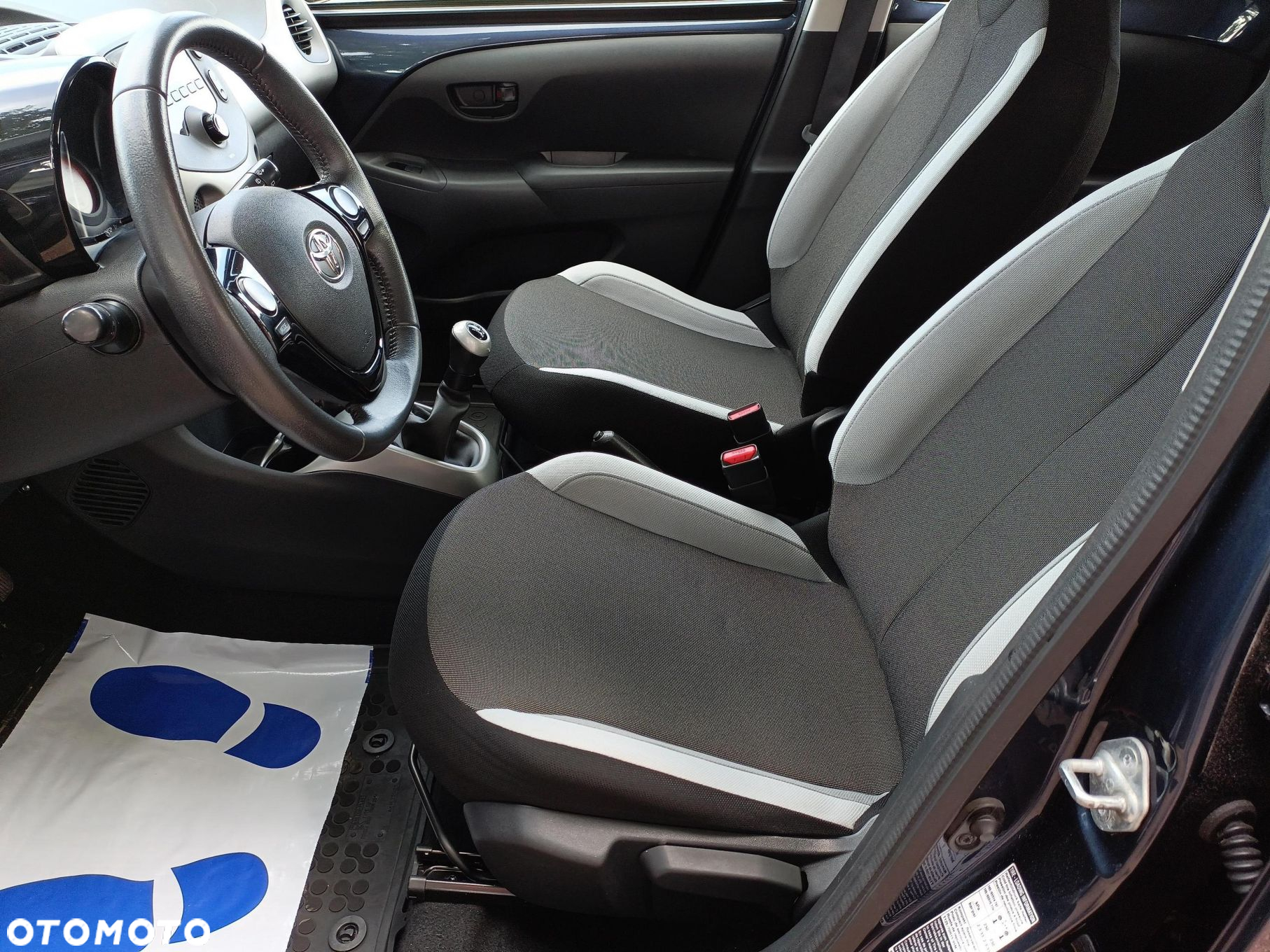 Toyota Aygo - 16