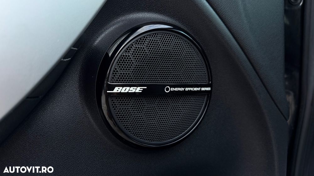 Renault Megane ENERGY dCi 110 Start & Stop Bose Edition - 12