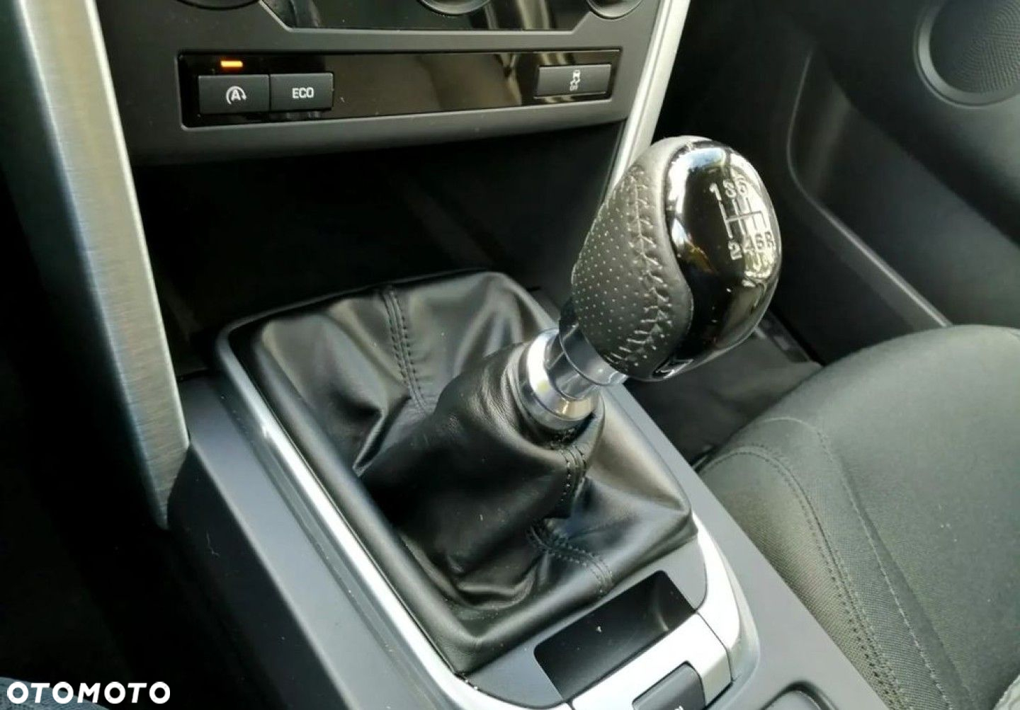 Land Rover Discovery Sport - 14