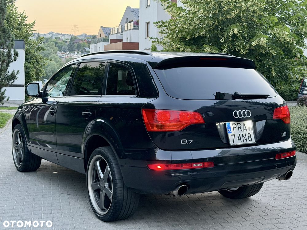 Audi Q7 - 3