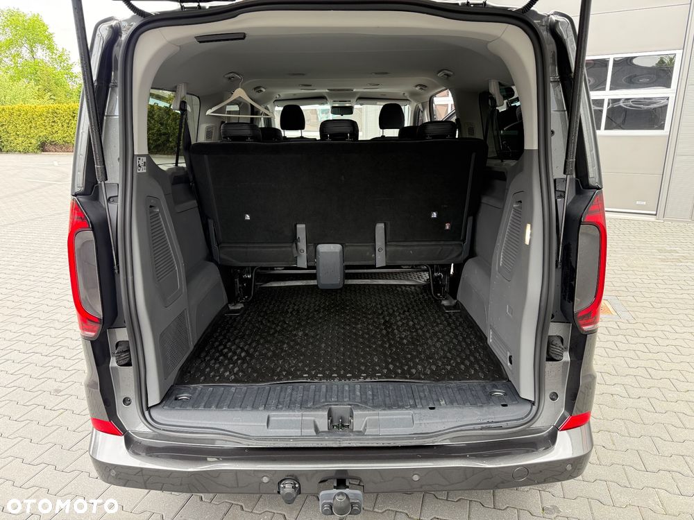 Volkswagen Caravelle - 18