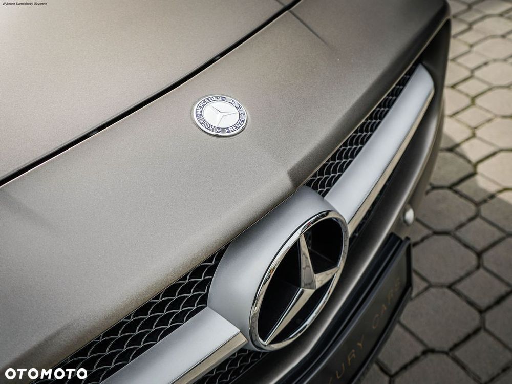 Mercedes-Benz SLS - 13