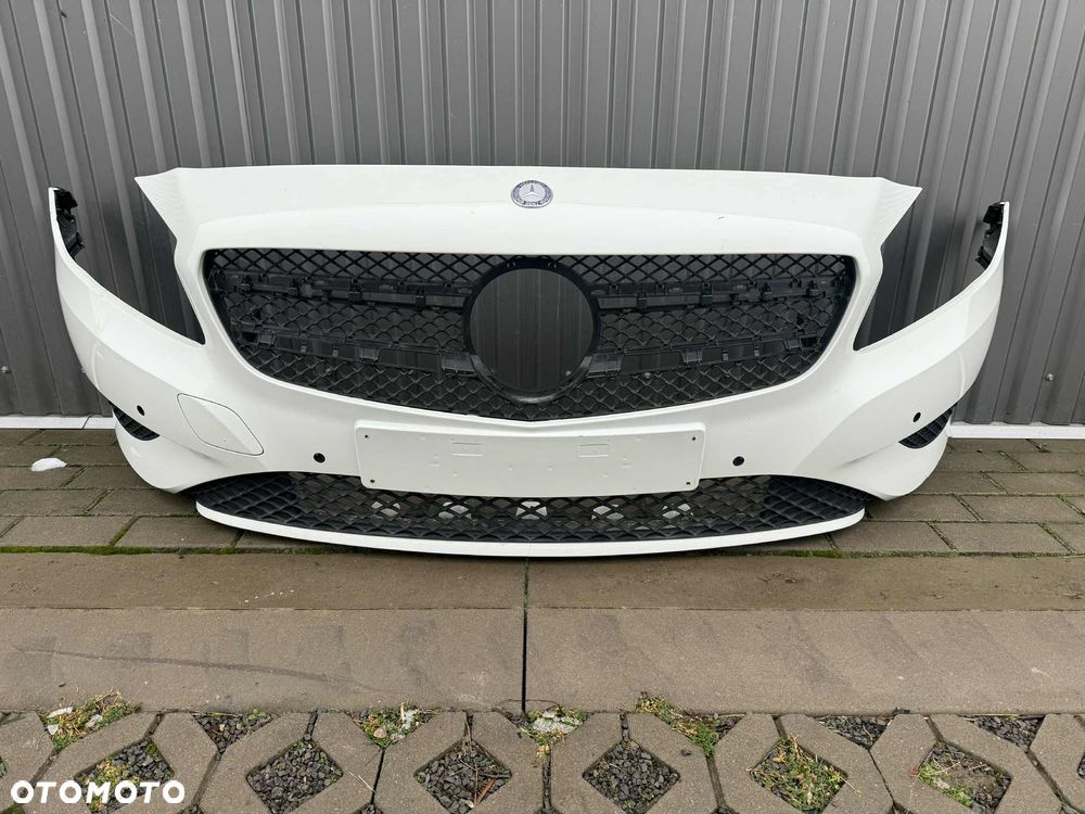 Mercedes Benz A Klasa W176 Zderzak Przód Przedni Kompletny 6xPDC 12-15 Kolor: 650 - 1