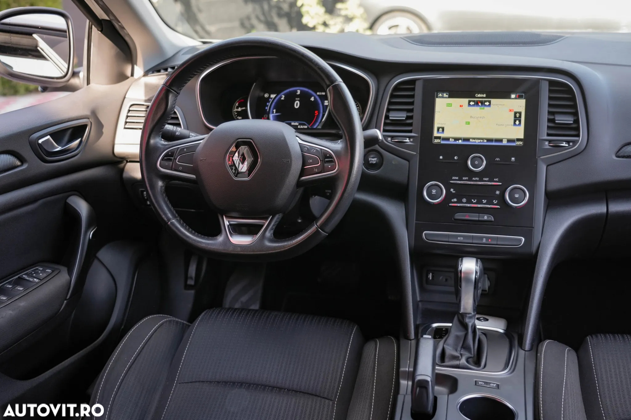 Renault Megane - 18