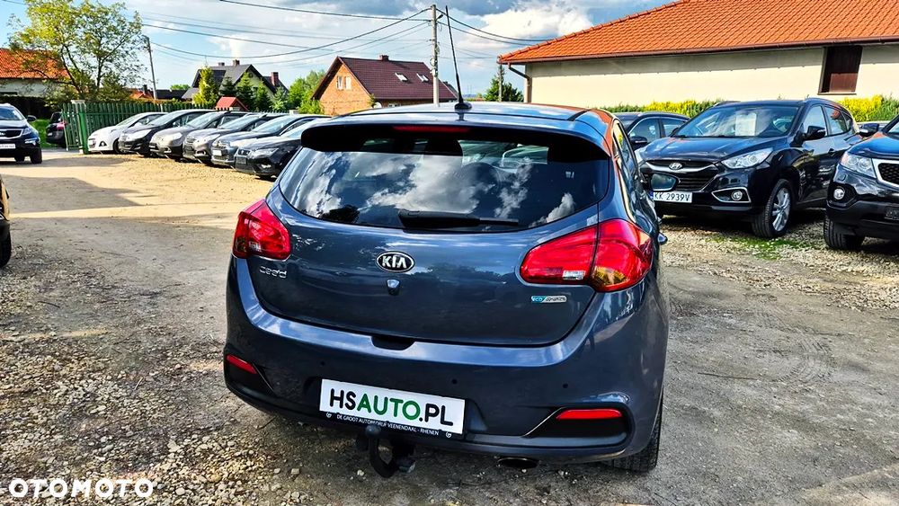 Kia Ceed 1.6 GDI XL - 16