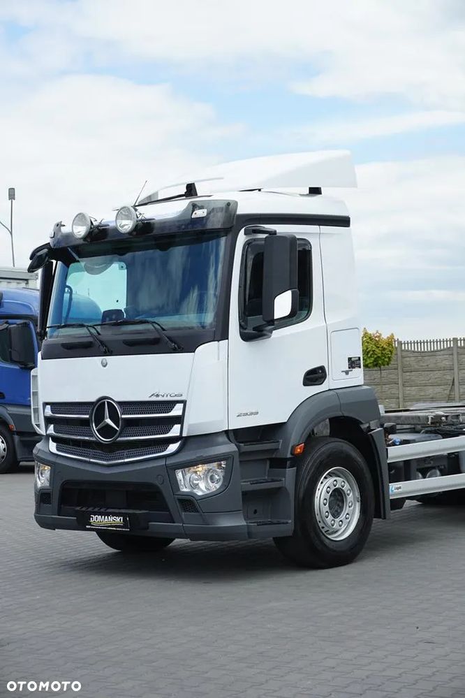 Mercedes-Benz / ANTOS / 2535 / ACC / E 6 / BDF + WINDA / 7.15 , 7.45, 7.82 M / OŚ SKRĘTNA - 28