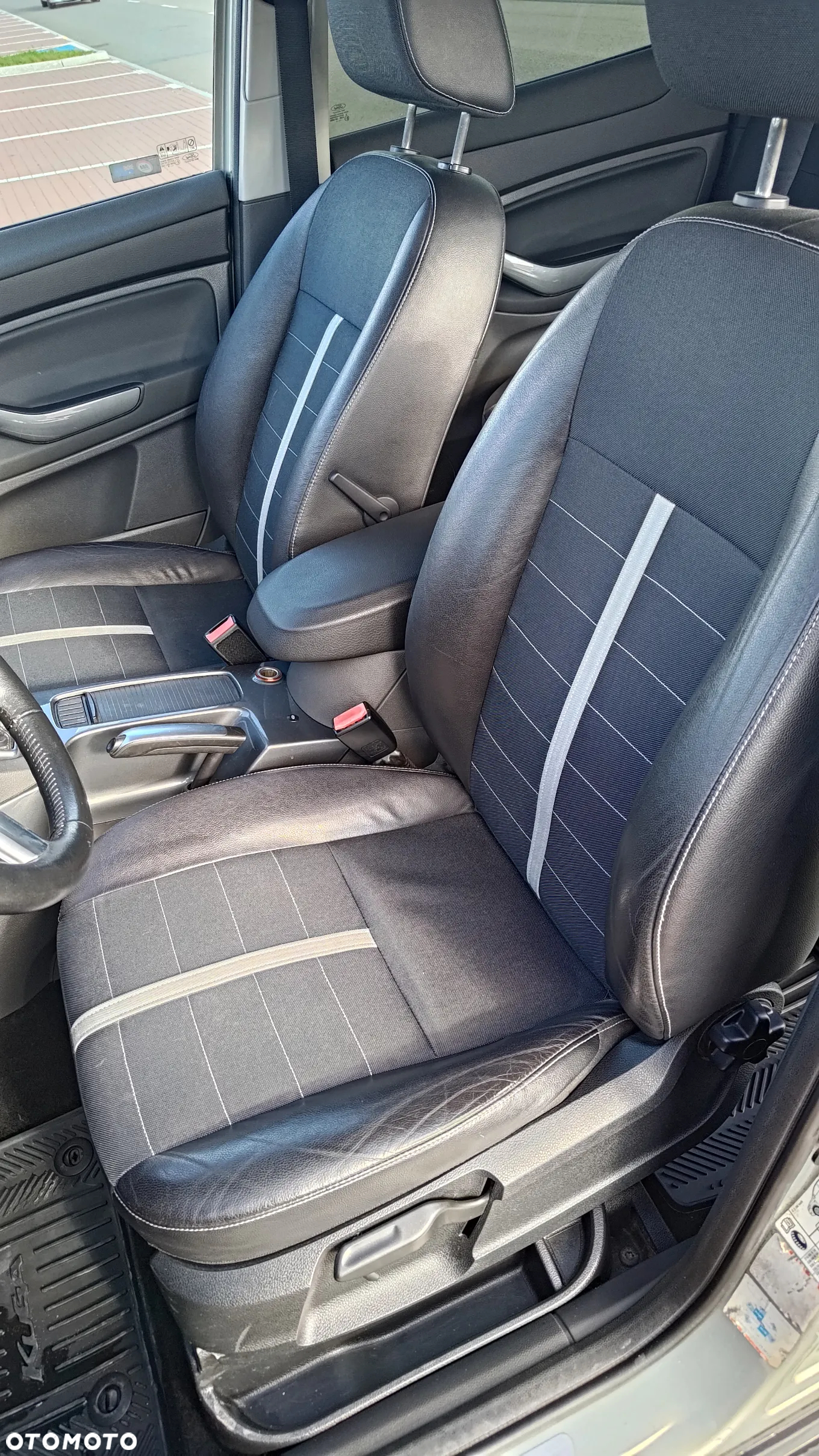 Ford Kuga 2.0 TDCi Titanium FWD - 19