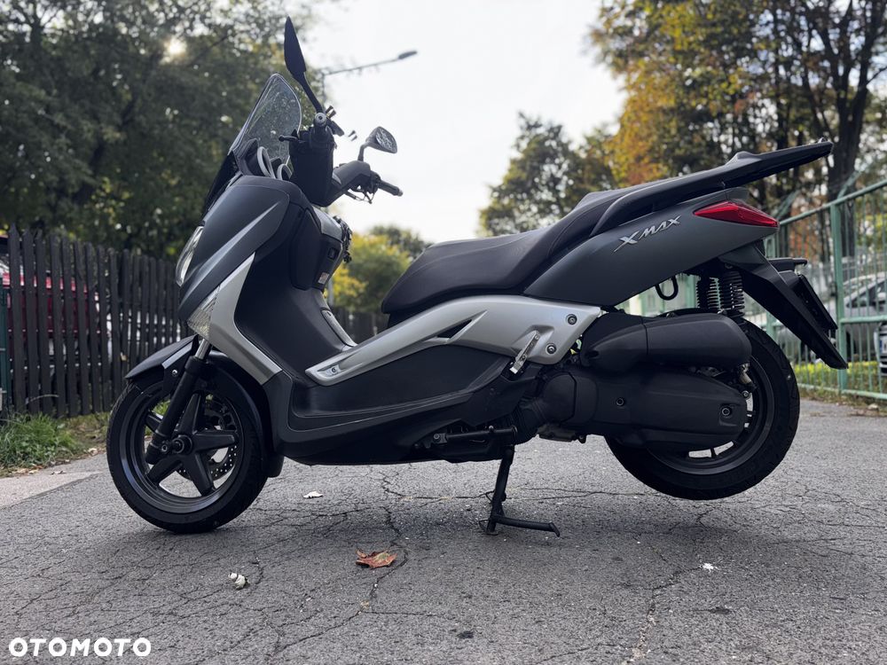 Yamaha X-max