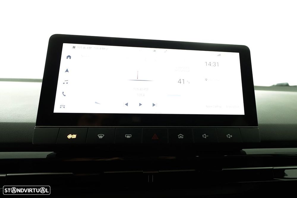 MG MG4 64 kWh Luxury - 11