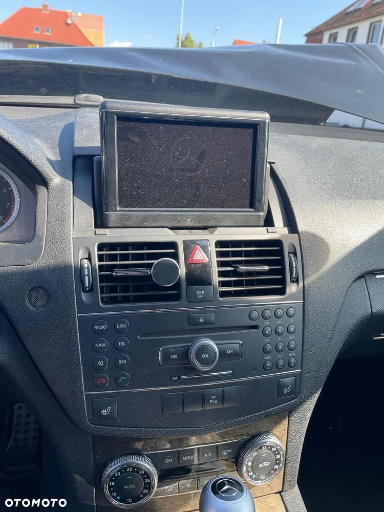 Mercedes-Benz Klasa C 300 7G-TRONIC Avantgarde - 6