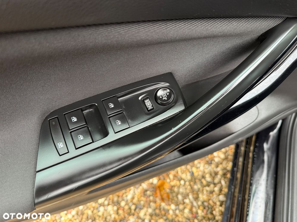 Opel Astra 1.4 Turbo Sports Tourer Innovation - 17