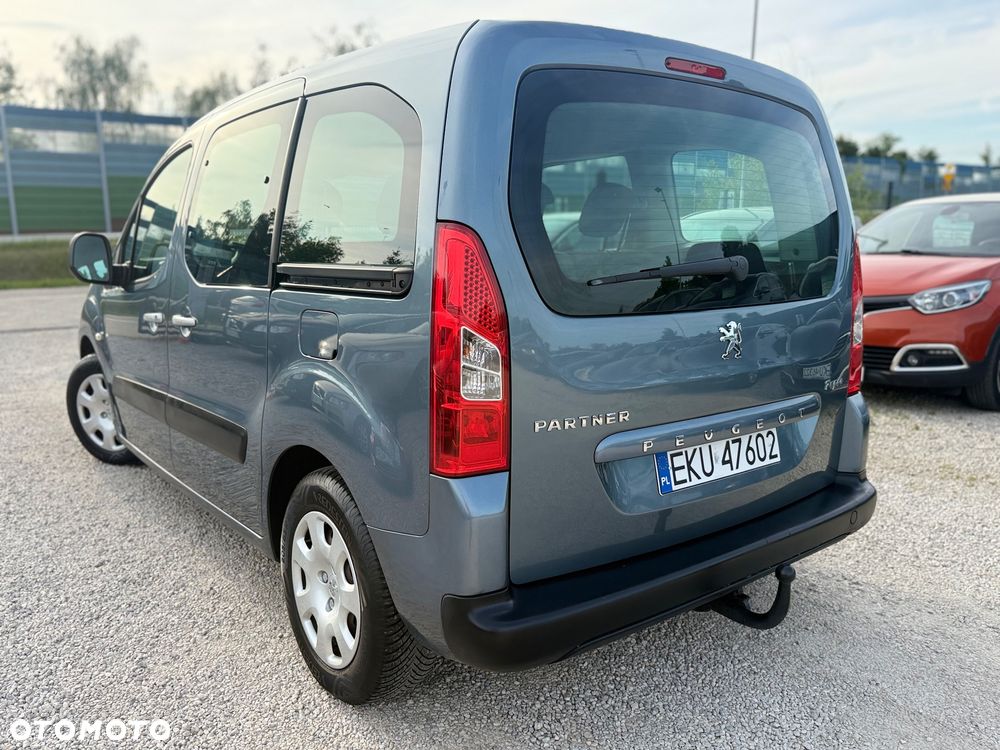 Peugeot Partner 110 Family - 9