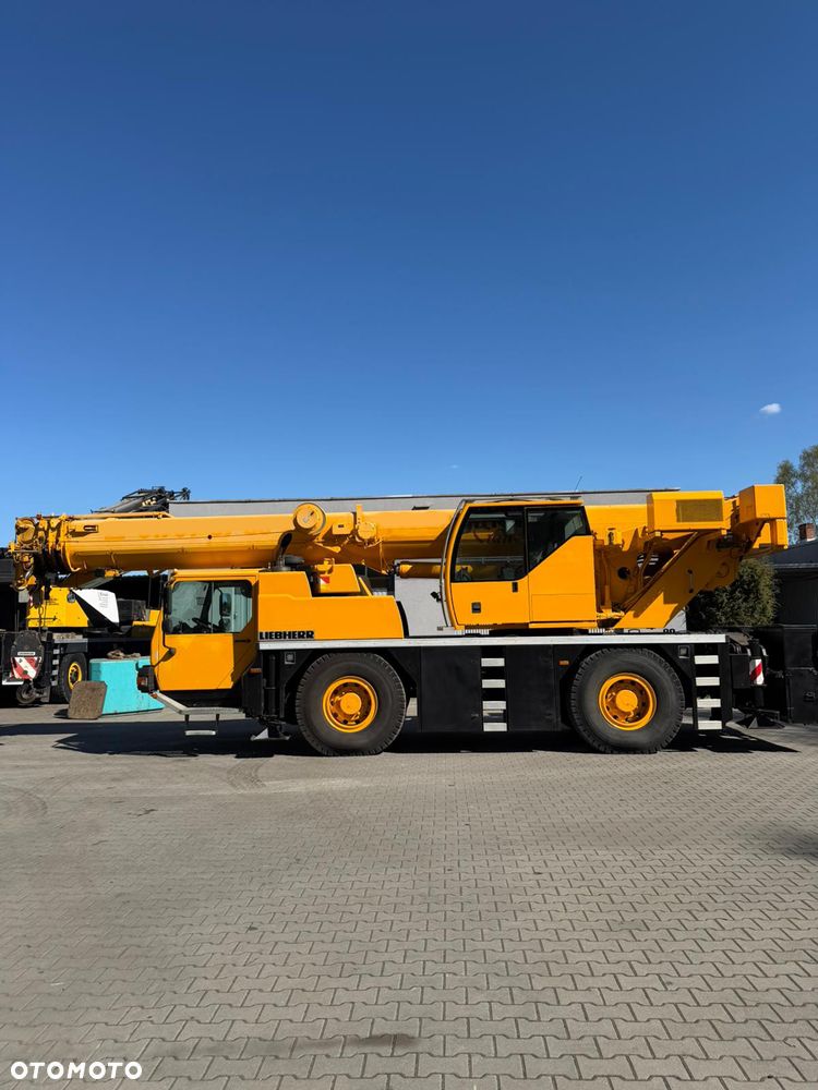 Liebherr LTM 1040-2.1 - 1