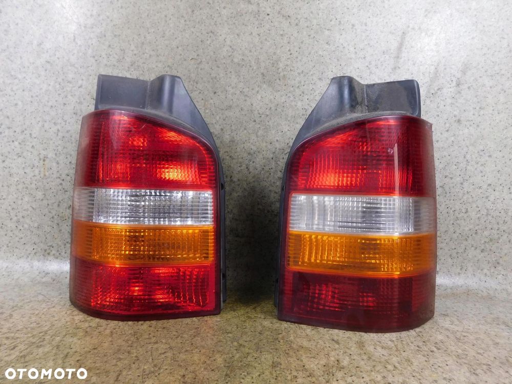 Lampa Lampy Tyłlewa Prawa Vw Transpoter T5 1.9 Tdi 2003-2009 - 1