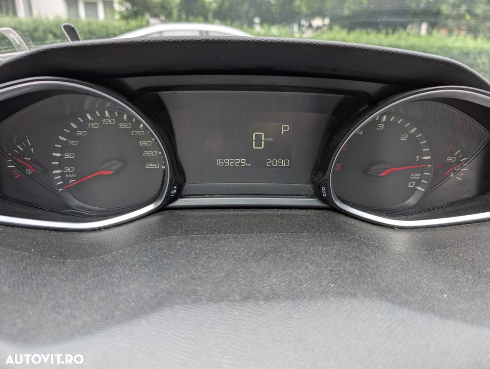 Peugeot 308 1.6 BlueHDi FAP STT EAT6 Allure - 7