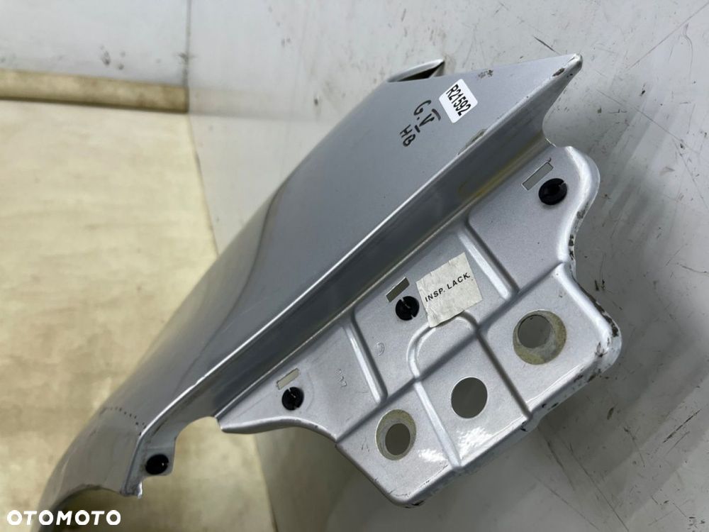 Błotnik VW Golf 5 V 03-08r. Hatchback HB prawy przedni prawy przód 1K6880682A - 2
