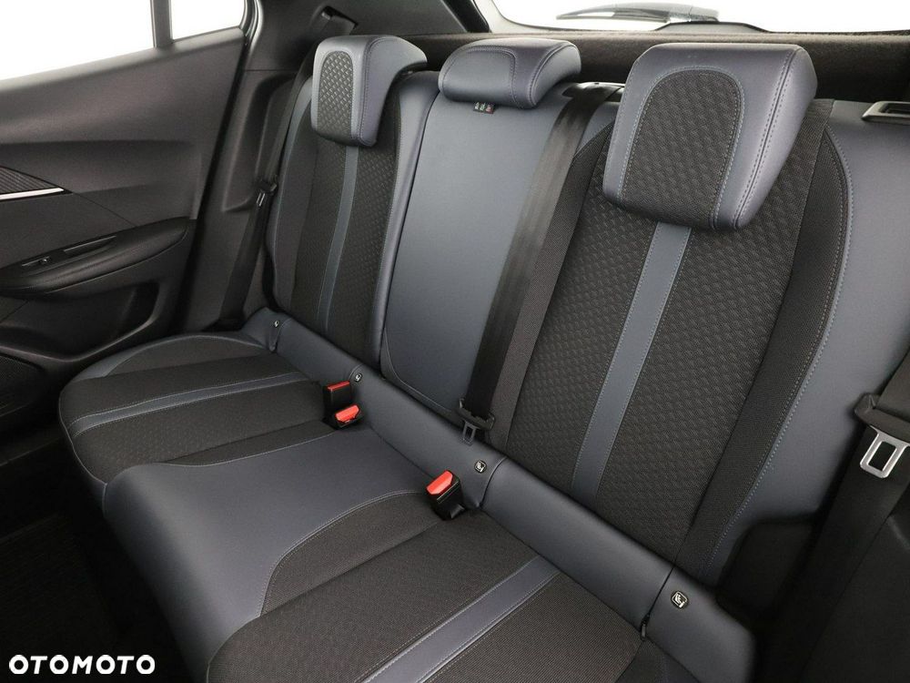 Peugeot 2008 1.5 BlueHDi Allure - 17