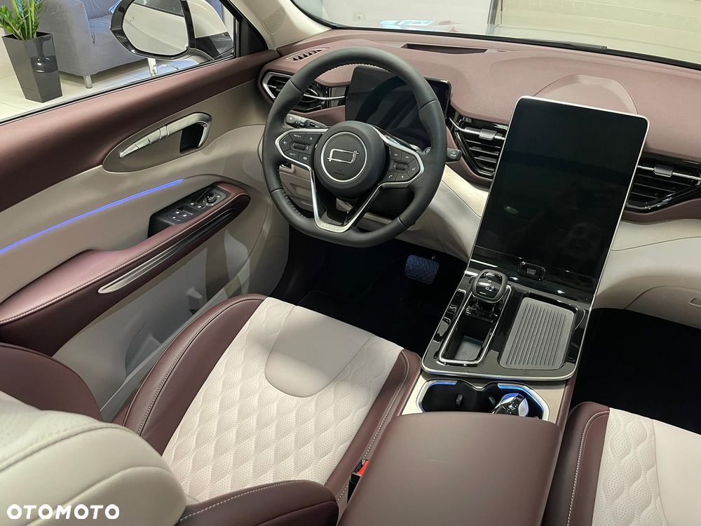 Bestune T90 2.0T Elegance - 12