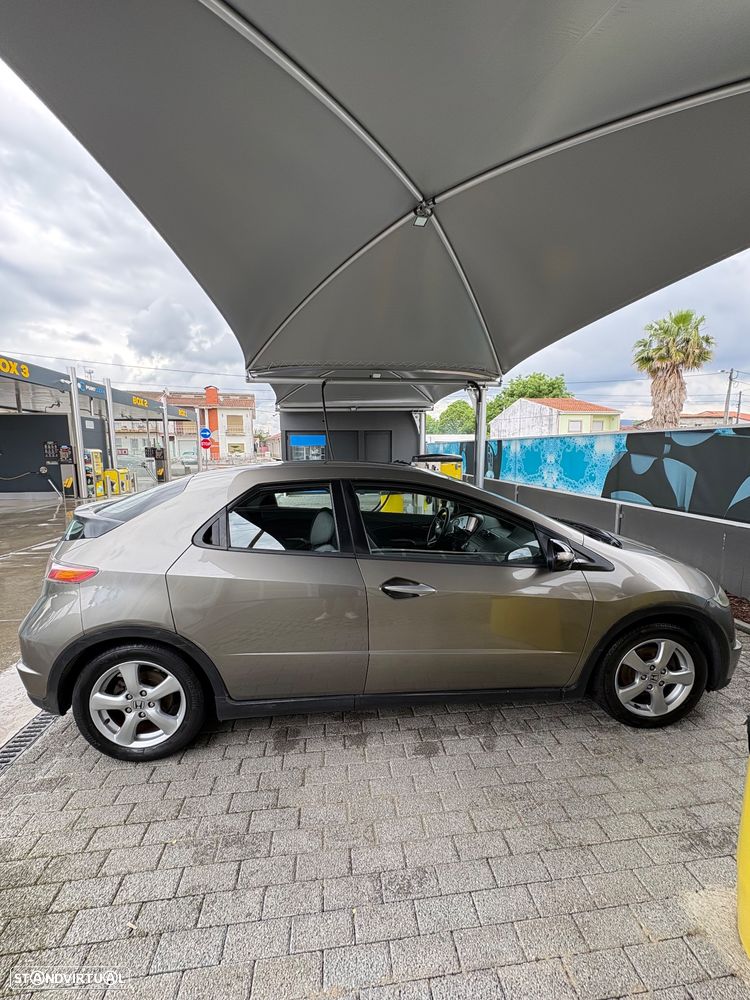 Honda Civic 1.4 Sport - 4