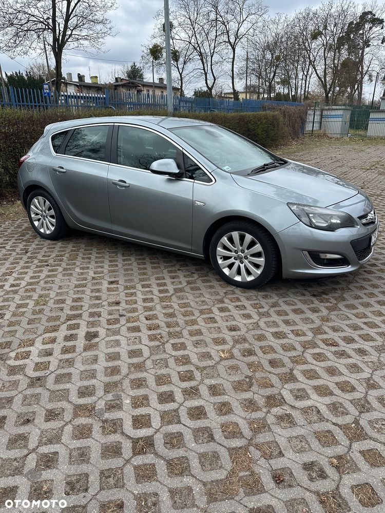 Opel Astra 1.4 T Cosmo - 6