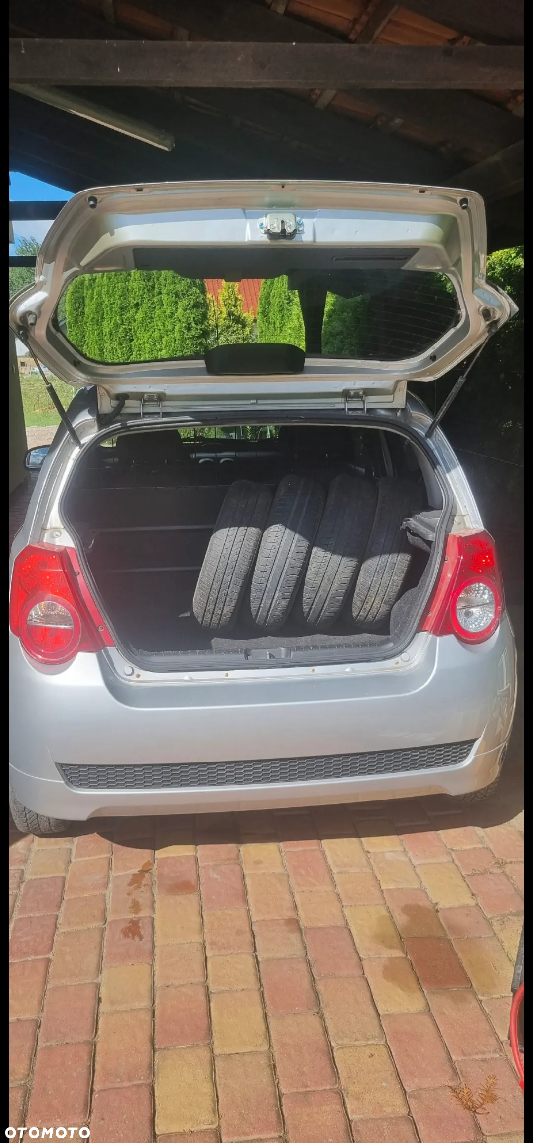 Chevrolet Aveo - 9