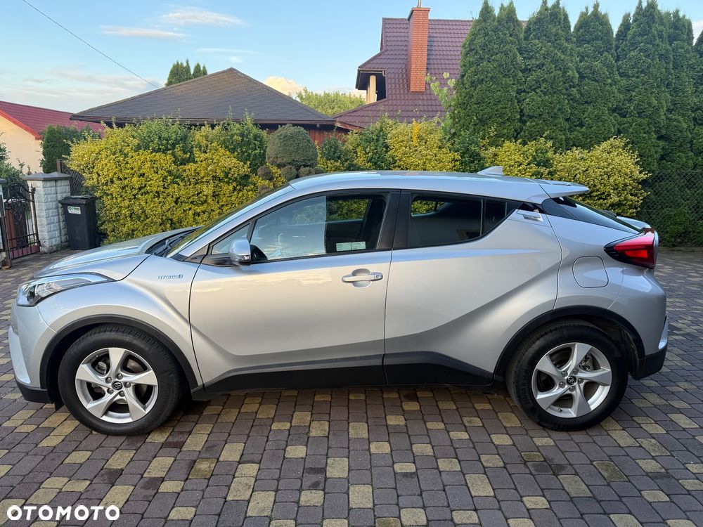 Toyota C-HR - 5