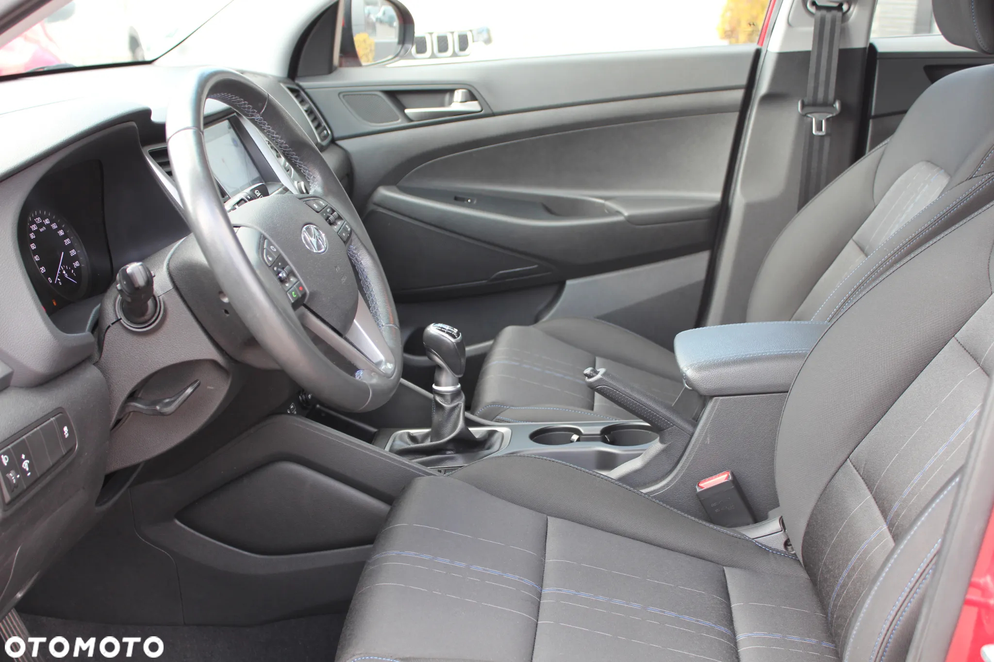 Hyundai Tucson - 12