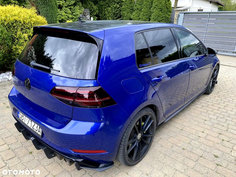 Volkswagen Golf - 28