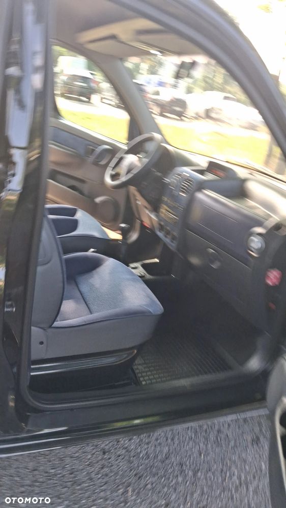 Citroën Berlingo 1.4i Multispace - 22