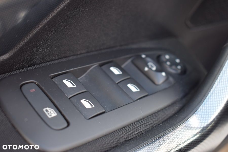 Peugeot 2008 PureTech 130 Stop&Start Allure - 20