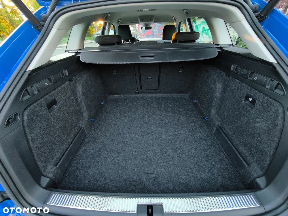 Skoda Superb 2.0 TDI SCR Ambition DSG - 15