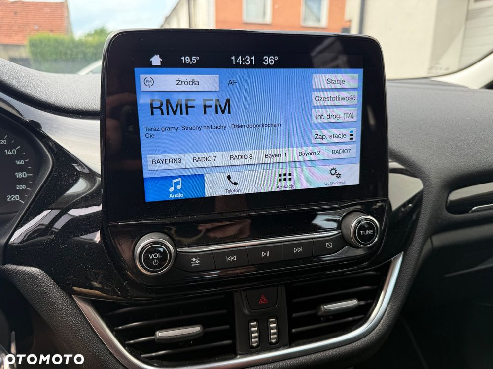 Ford Fiesta 1.1 S&S TITANIUM - 16