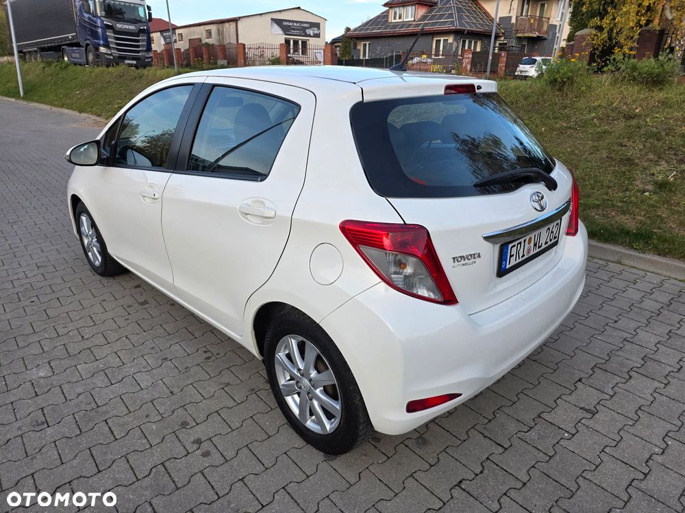 Toyota Yaris - 3
