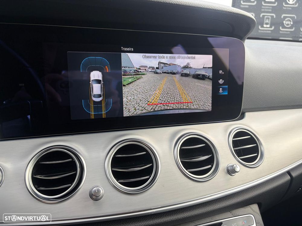 Mercedes-Benz E 300 de Avantgarde - 11