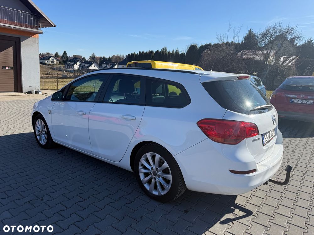 Opel Astra 1.7 CDTI DPF 150 Jahre - 7