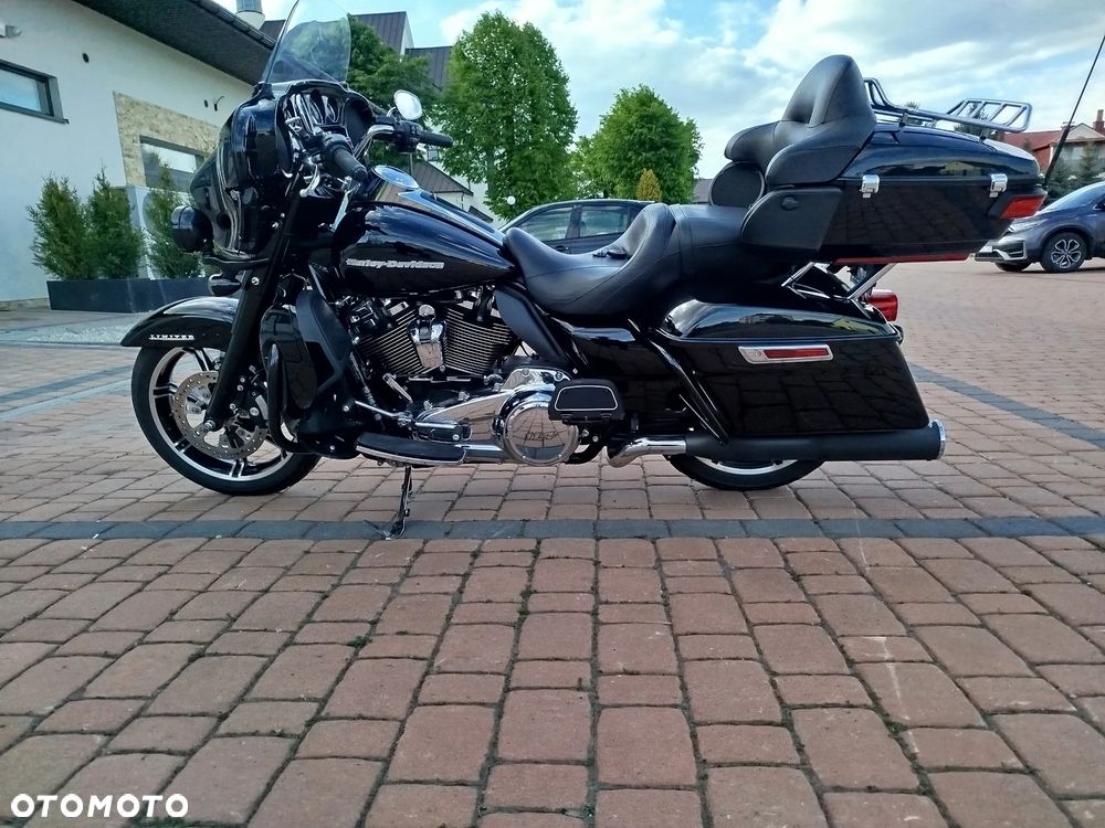 Harley-Davidson Touring Electra Glide - 2