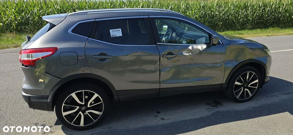 Nissan Qashqai - 14