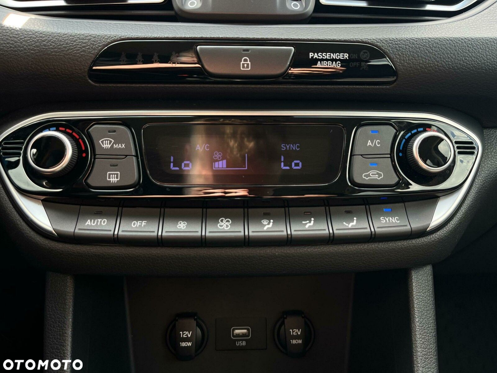 Hyundai i30 - 22