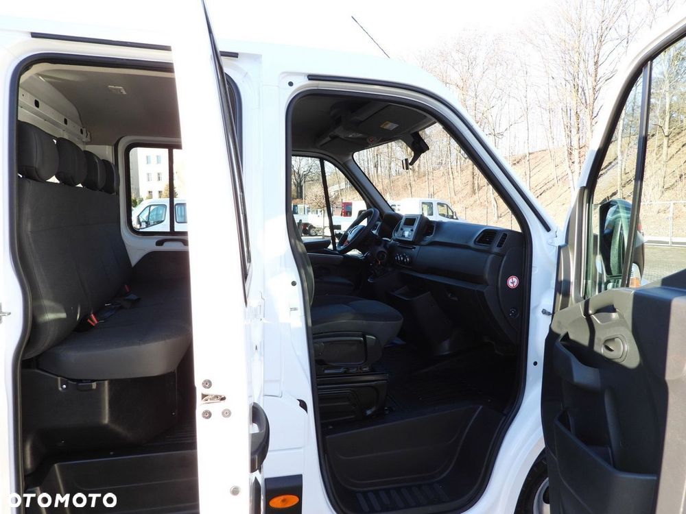 Renault MASTER WYWROTKA PODWÓJNA KABINA DOKA 6 MIEJSC TEMPOMAT LEDY BLIŹNIACZE KOŁA KLIMATYZACJA  130KM - 39