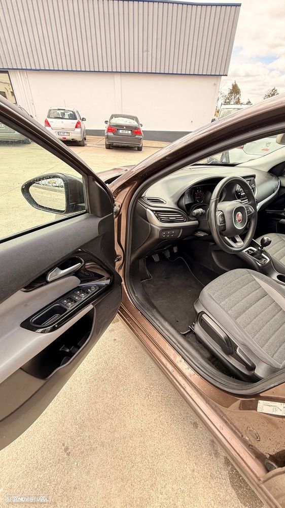 Fiat Tipo 1.6 M-Jet Lounge J17 - 9