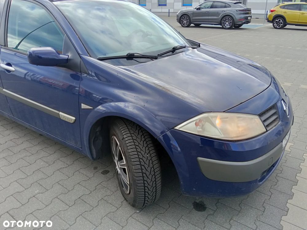 Renault Megane 1.6 Avantage - 6