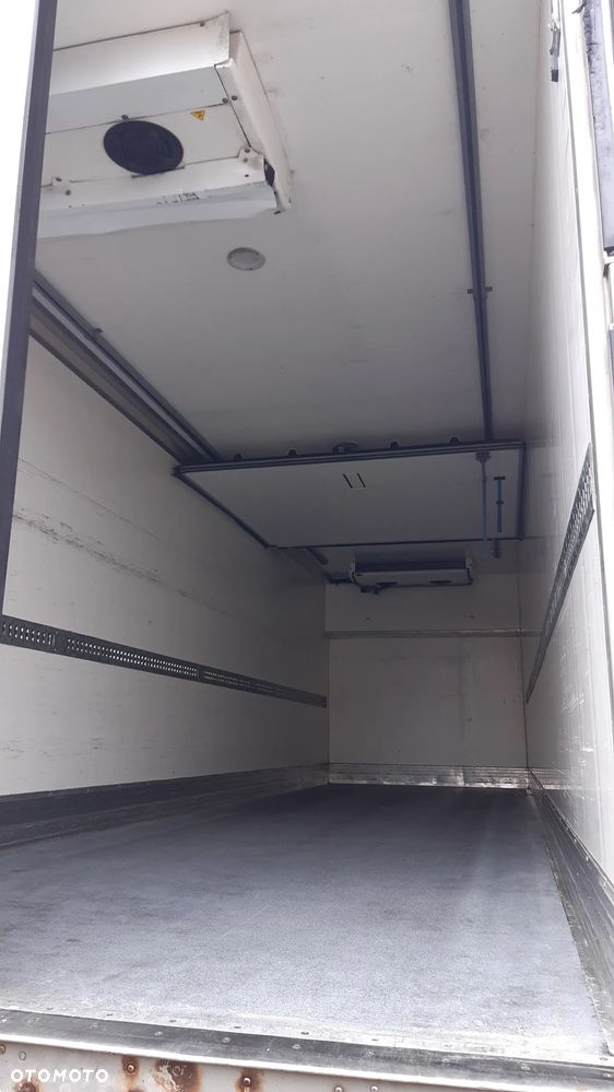 Mercedes-Benz ACTROS - 9